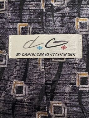 Vintage Daniel Craig Italian Silk Geometric Tie 90s Retro Gray Wide